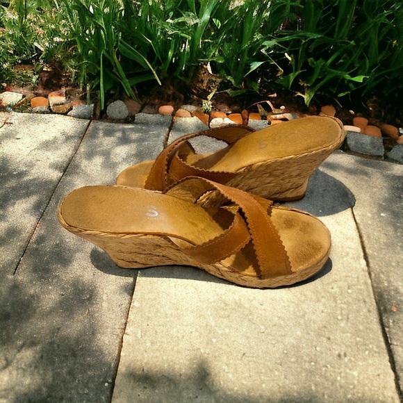 Michael Kors Vintage espadrille suede mules. Gently worn. Super vintage - Picture 12 of 17